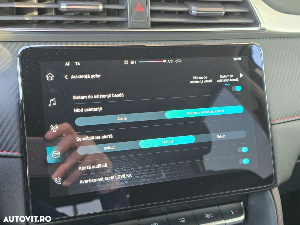 MG ZS 1.5 GSL 5MT Excite - 25