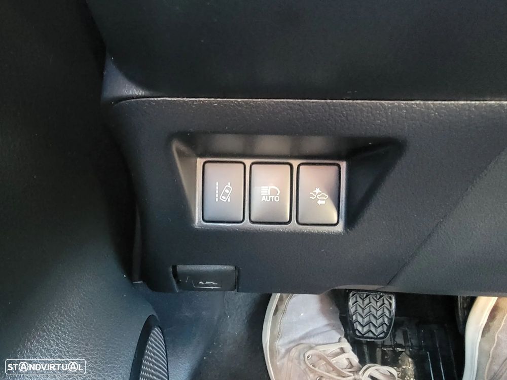 Toyota Yaris 1.0 VVT-i Comfort+P.Style - 19