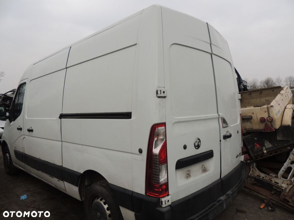 Ćwiartka nadwozia lewy tył Opel Movano  B '16r