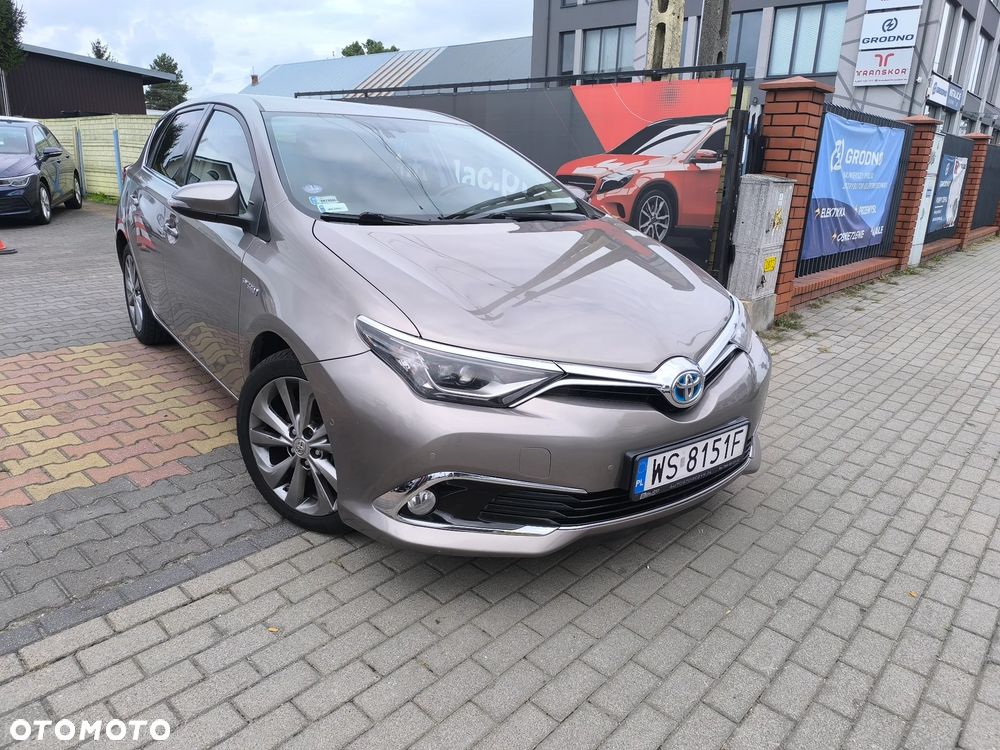 Toyota Auris 1.8 HSD Luna - 20