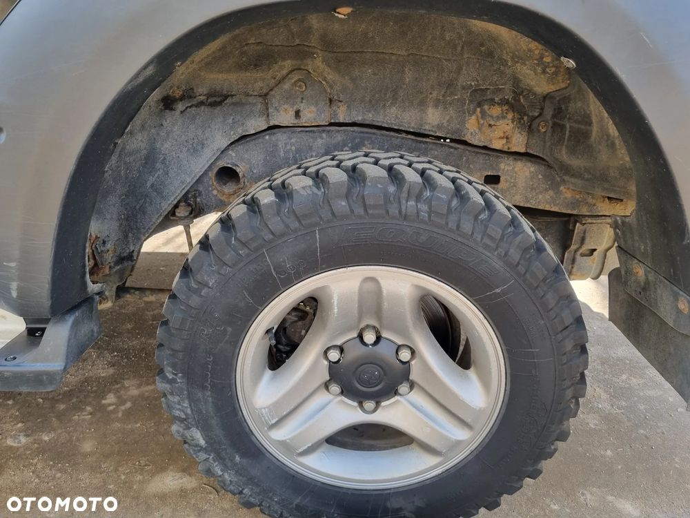 Toyota Land Cruiser - 29