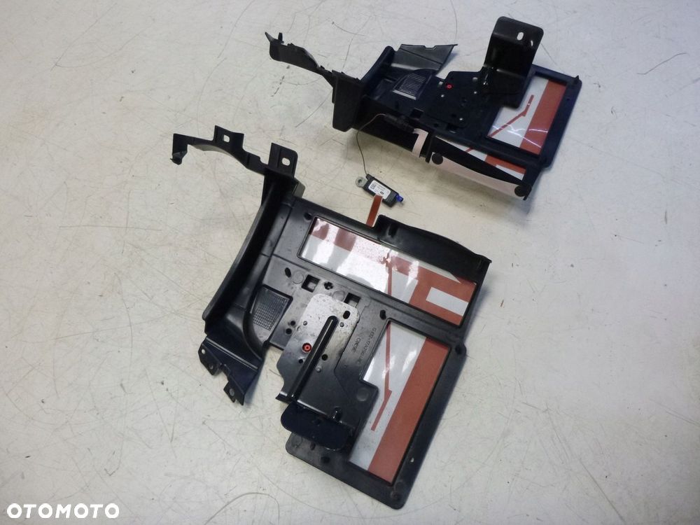 RANGE ROVER EVOQUE L538 CABRIO ŚLIZG ANTENA ZDERZAKA LEWA TYŁ TYLNY ORYGINAŁ - 6