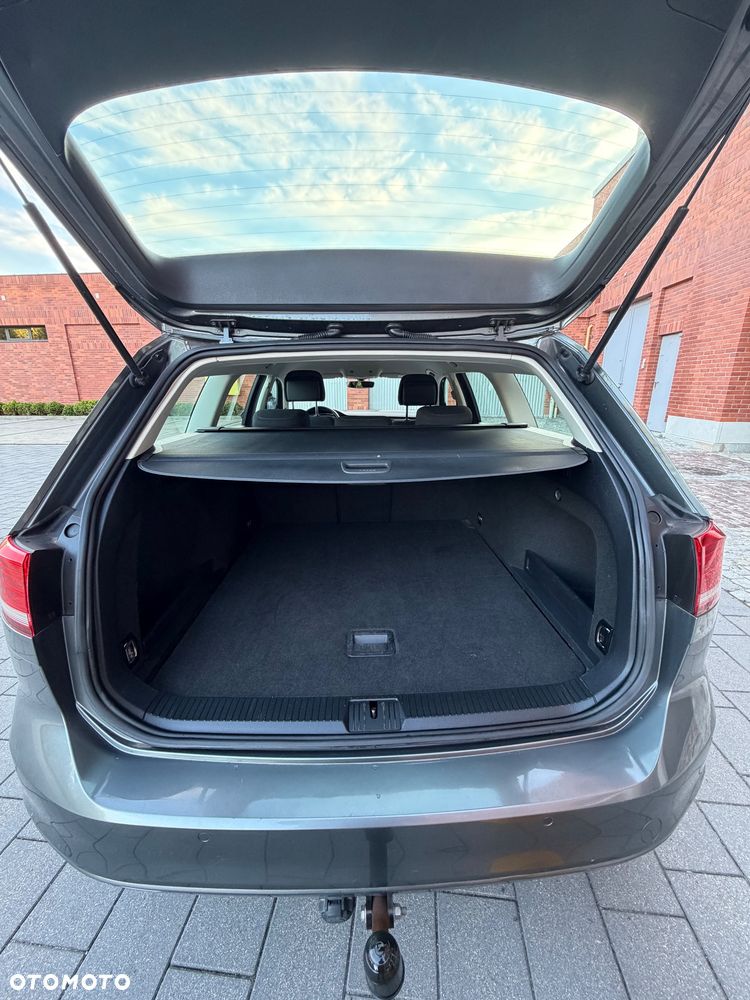 Volkswagen Passat 1.4 TSI ACT (BlueMotion Technology) Comfortline - 39