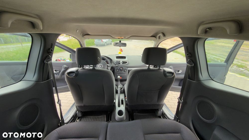 Renault Clio 1.5 dCi Extreme - 8