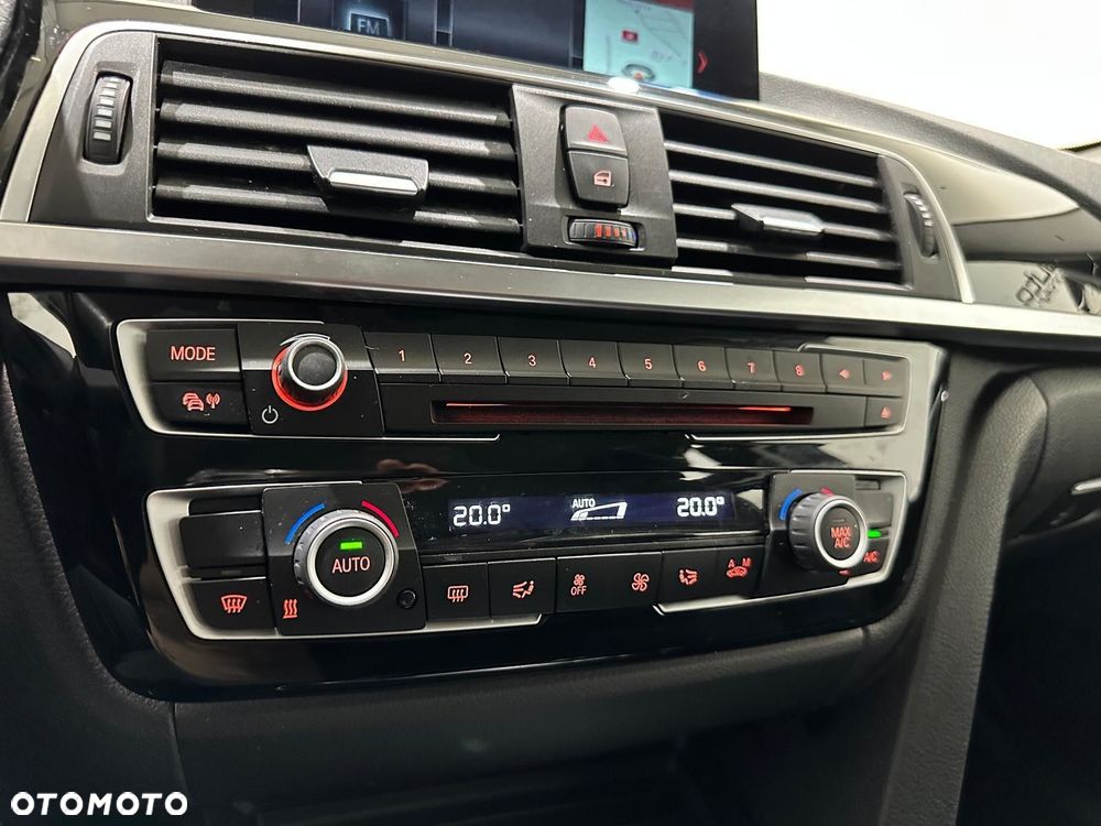 BMW Seria 3 - 34