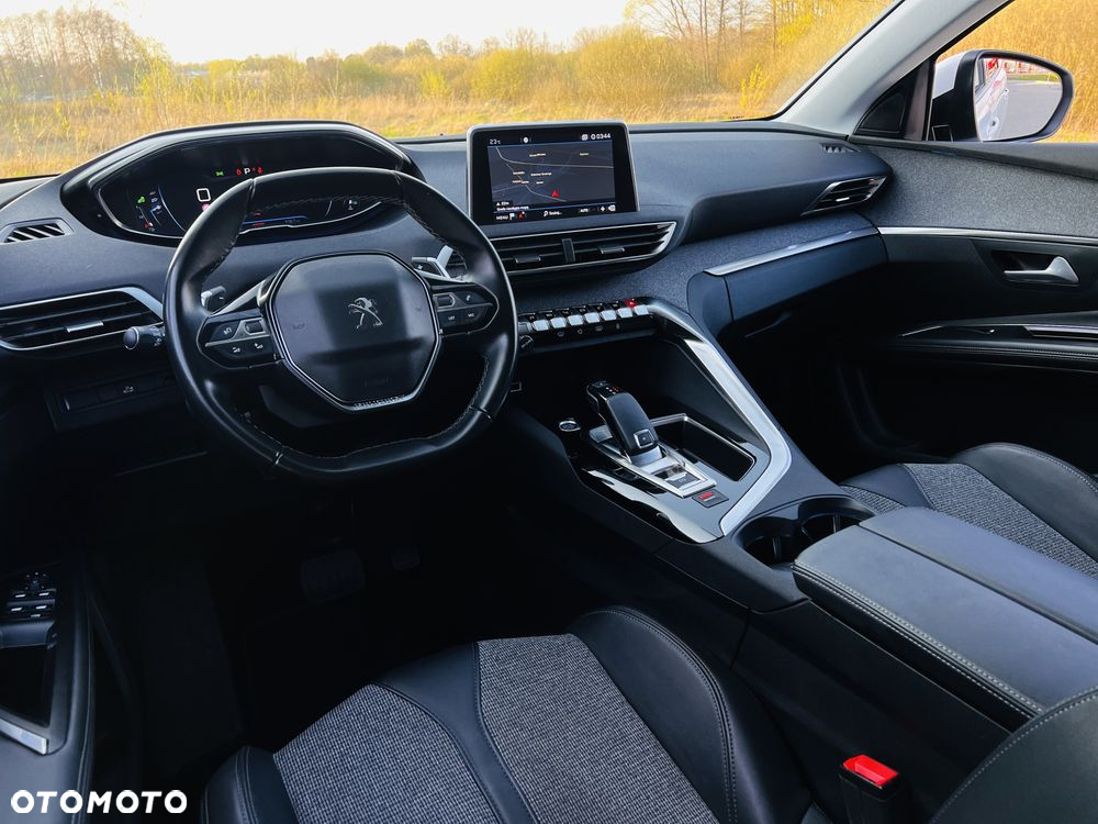 Peugeot 5008 BlueHDI 130 EAT8 Allure - 9