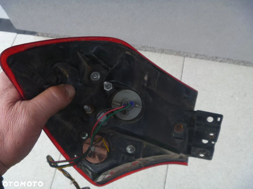 HYUNDAI i20 II 2014-2020 HB LAMPA TYLNA PRAWA ORYGINAŁ 92402C8000 - 4