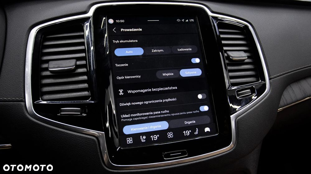 Volvo XC 90 T8 AWD Plug-In Hybrid Plus Dark 7os - 34