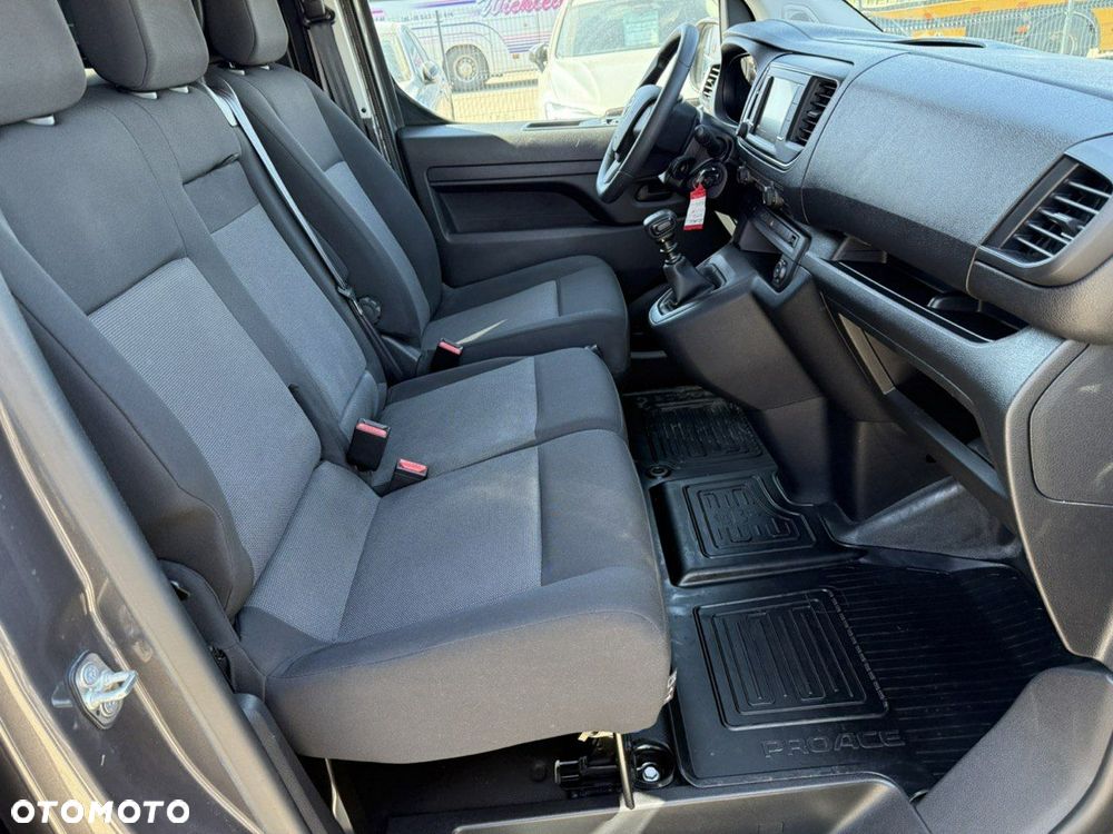 Toyota ProAce - 12