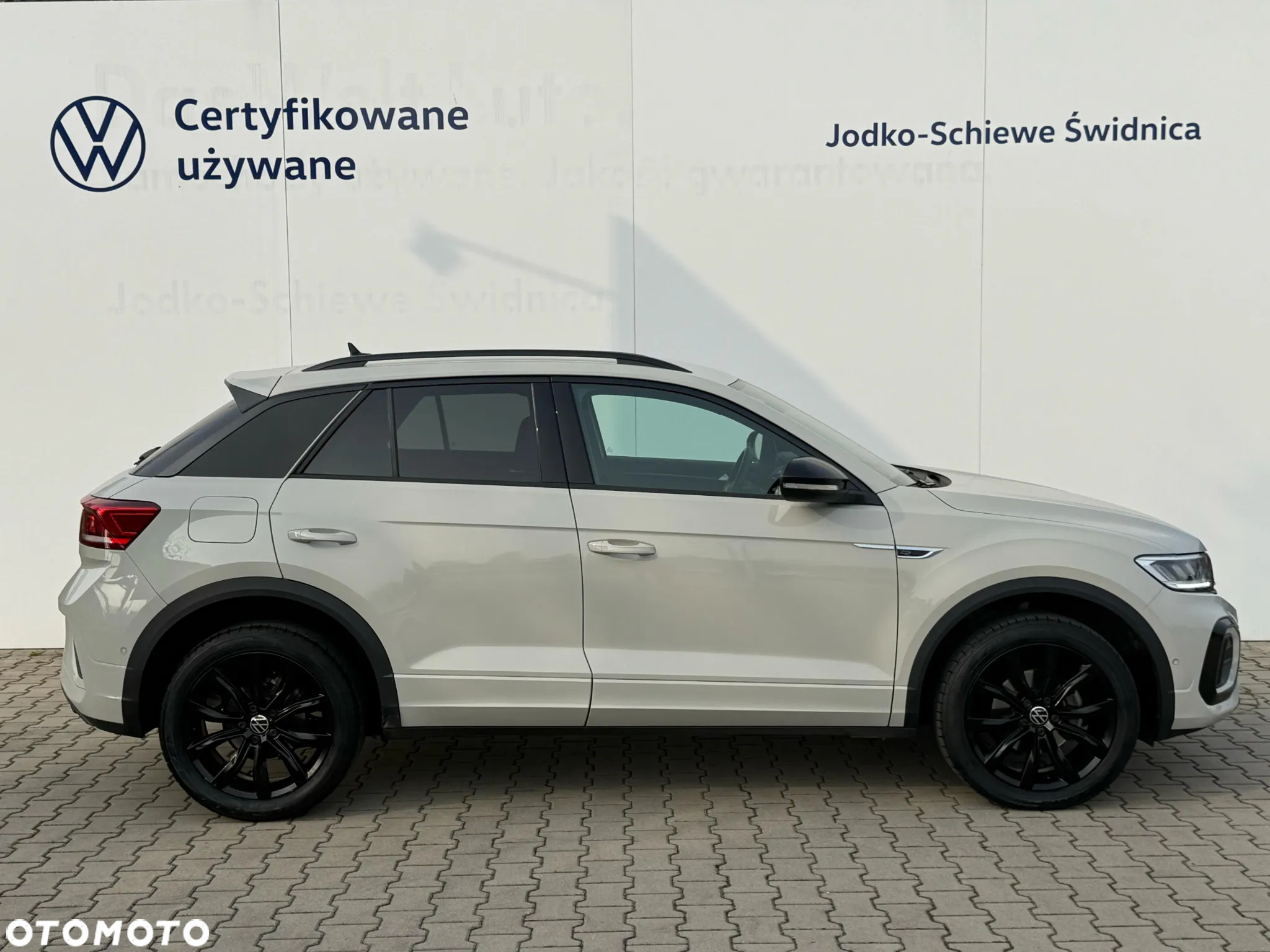 Volkswagen T-Roc 1.5 TSI R-Line DSG - 5