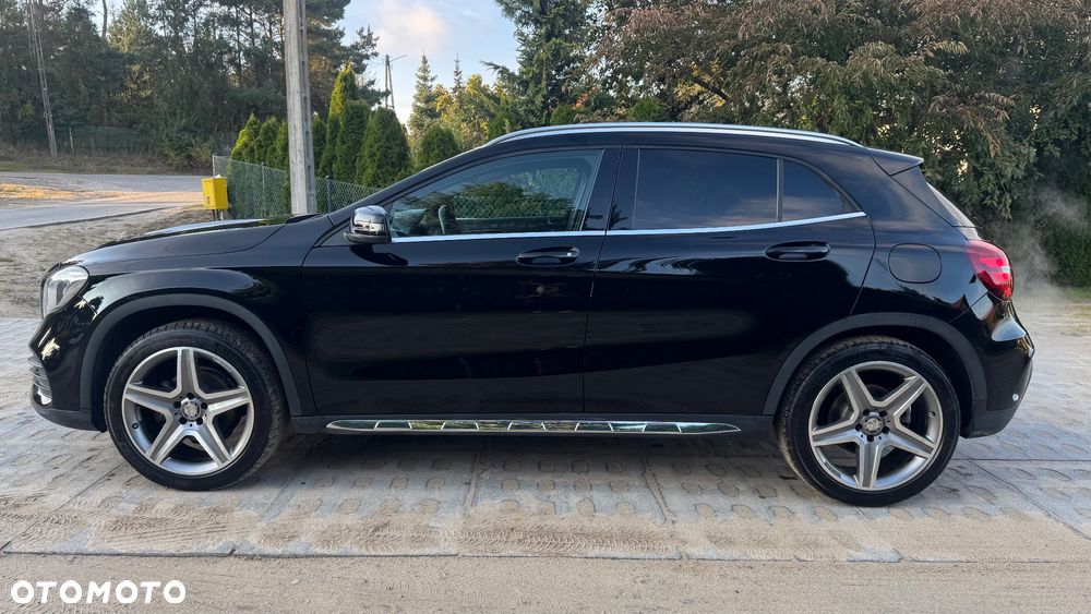 Mercedes-Benz GLA 200 (CDI) d 4Matic 7G-DCT AMG Line - 8