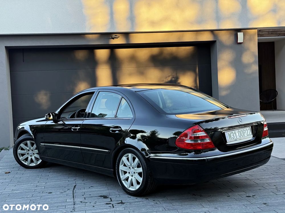 Mercedes-Benz Klasa E 200 Kompressor Automatik Elegance - 17