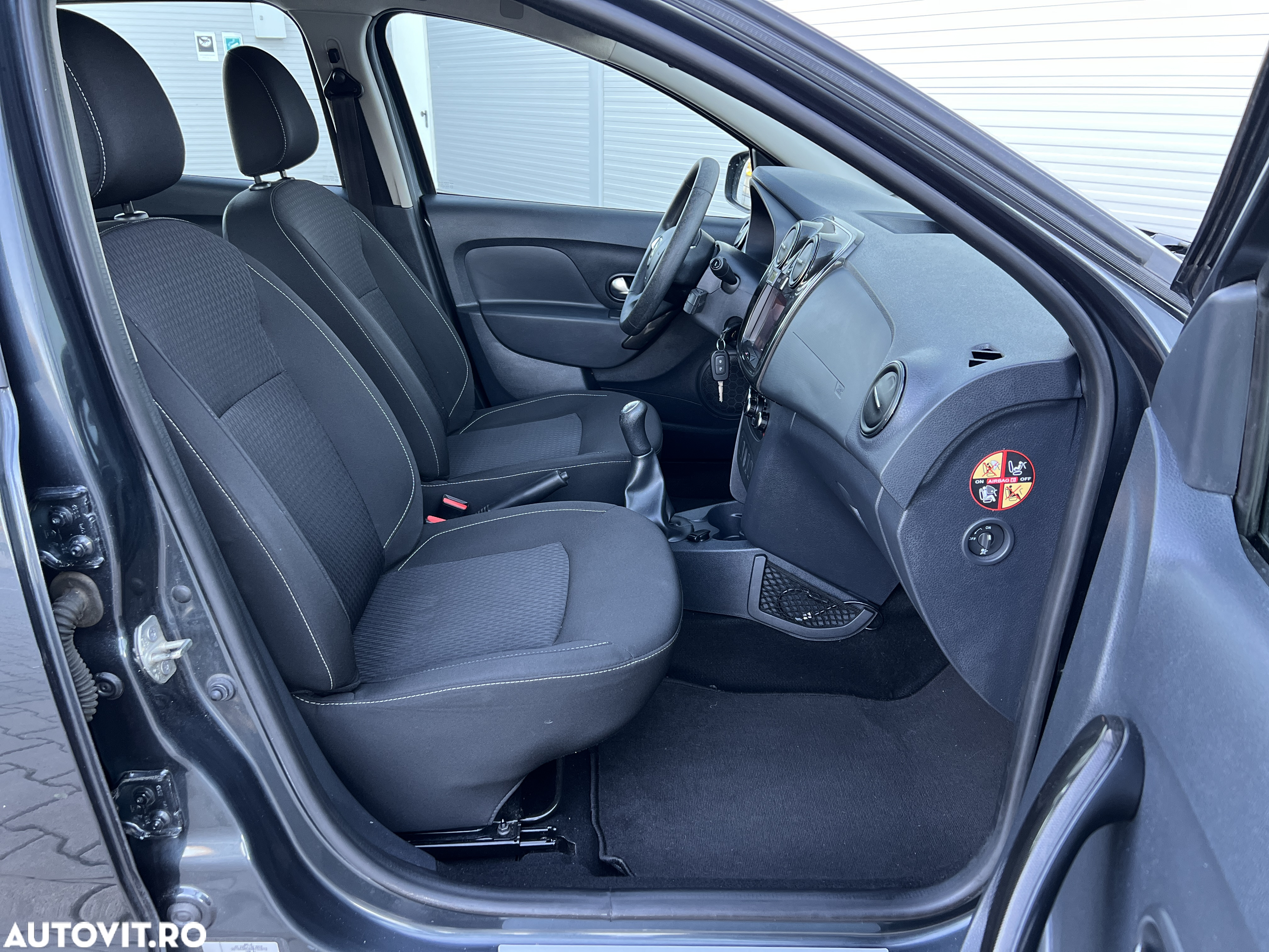 Dacia Sandero SCe 75 Comfort - 10