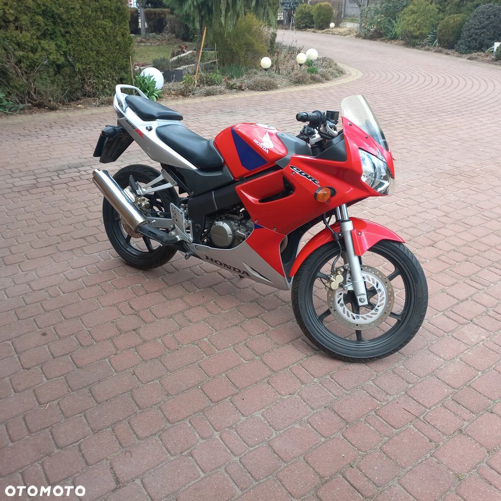 Honda CBR - 4