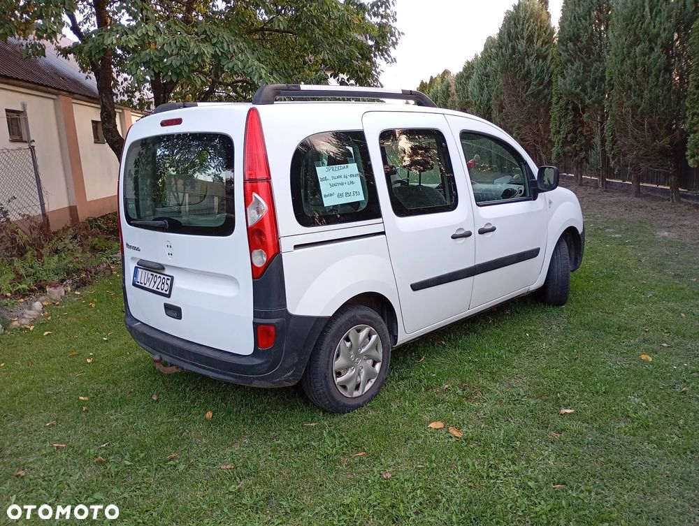 Renault Kangoo 1.6 16V Helios - 12