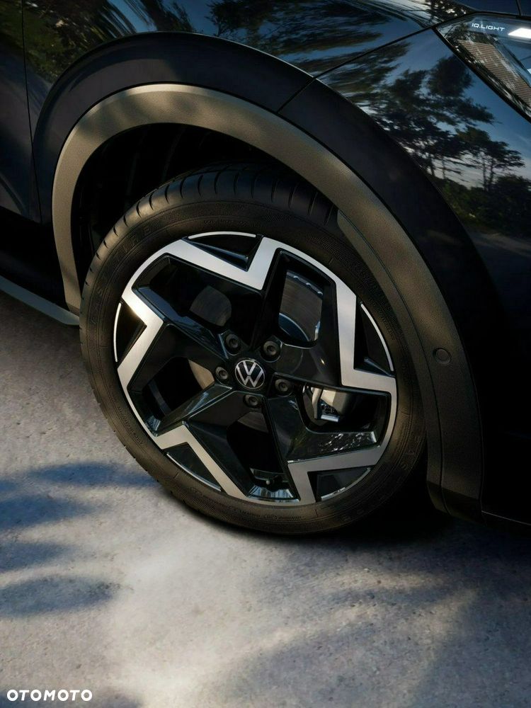 Volkswagen T-Roc - 8