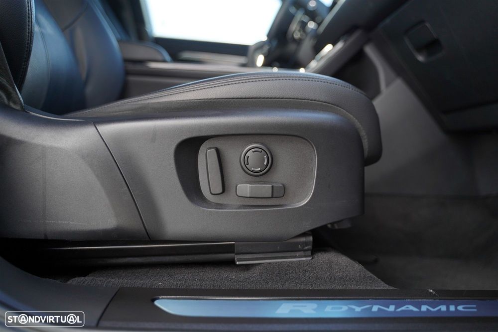 Land Rover Range Rover Evoque 1.5 P160 R-Dynamic S Auto - 38