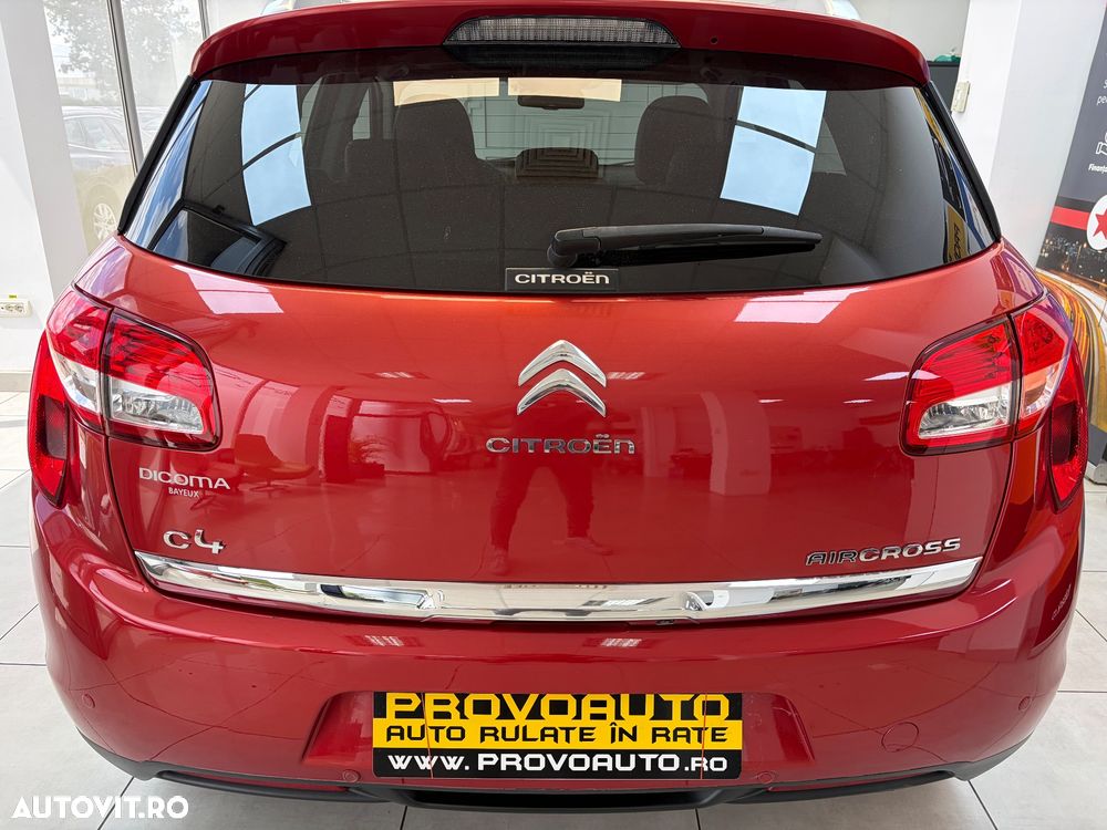 Citroën C4 e-HDi 115 Selection - 13
