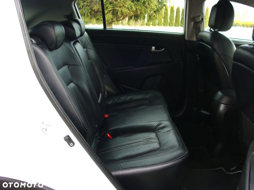 Kia Sportage 1.7 CRDI 2WD Vision - 11