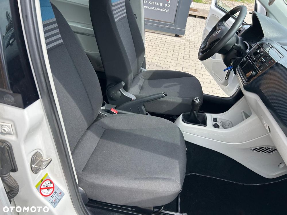 Volkswagen up! join - 23