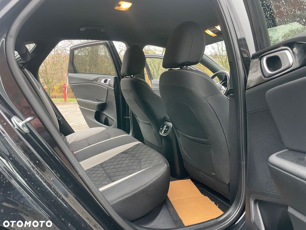 Kia ProCeed 1.5 T-GDI GT Line - 21