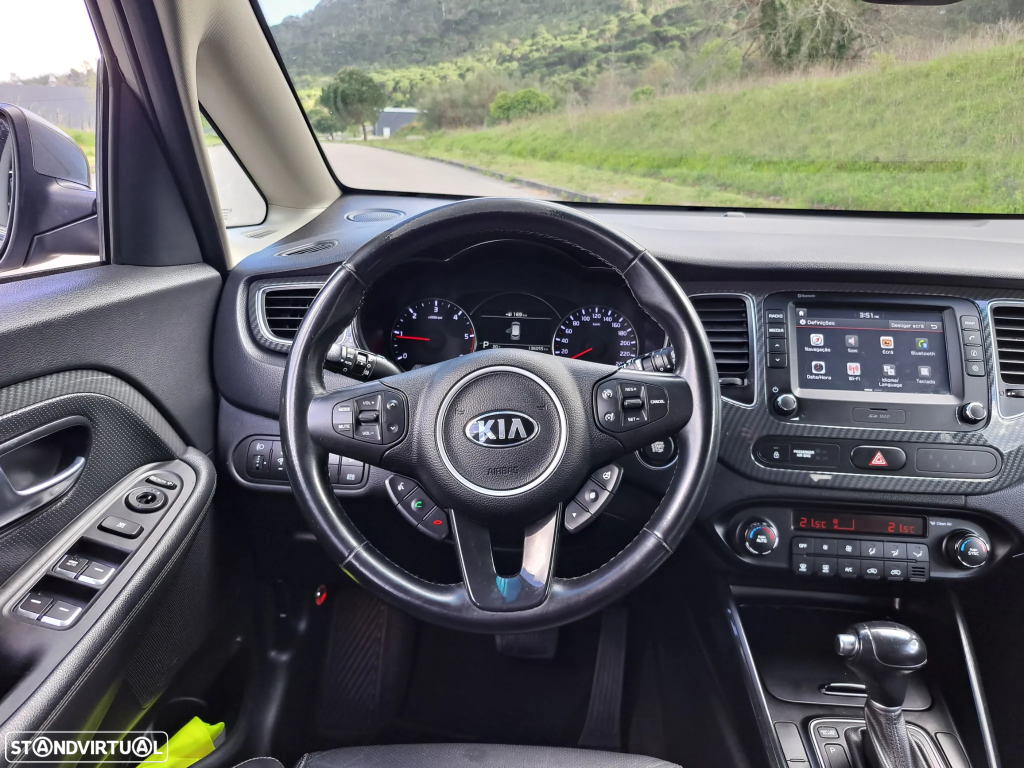 Kia Carens 1.7 CRDi ISG TX - 18