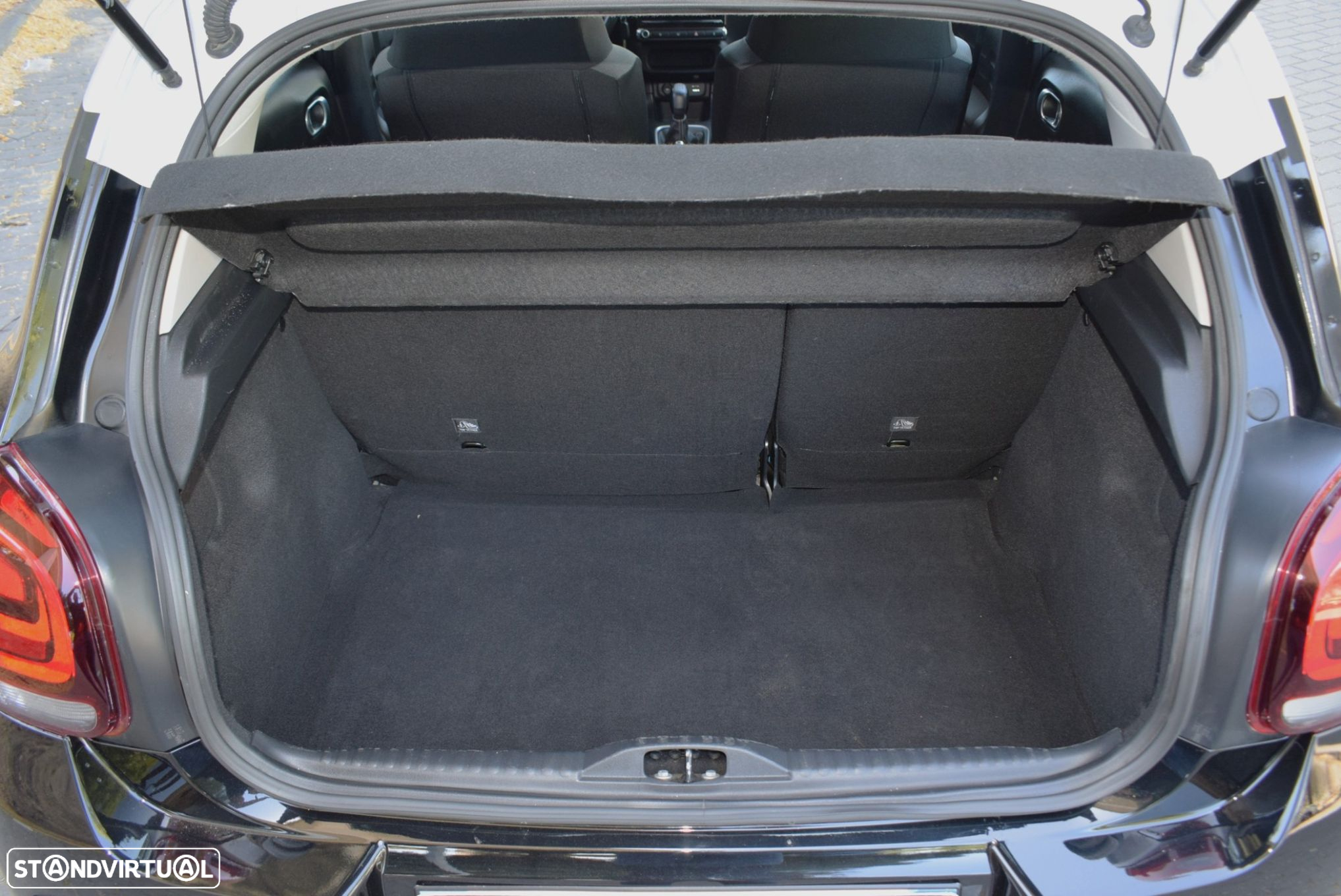 Citroën C3 1.2 PureTech Shine - 35