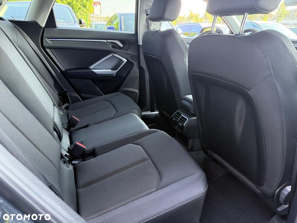 Audi Q3 35 TFSI mHEV Advanced S tronic - 13