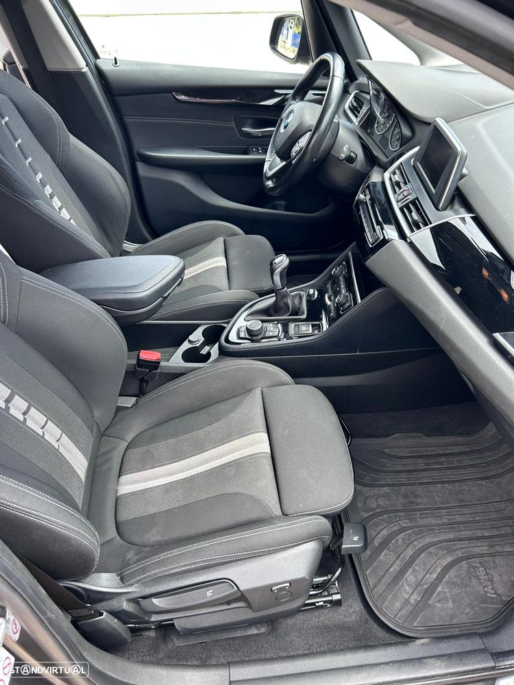 BMW 216 Active Tourer - 12