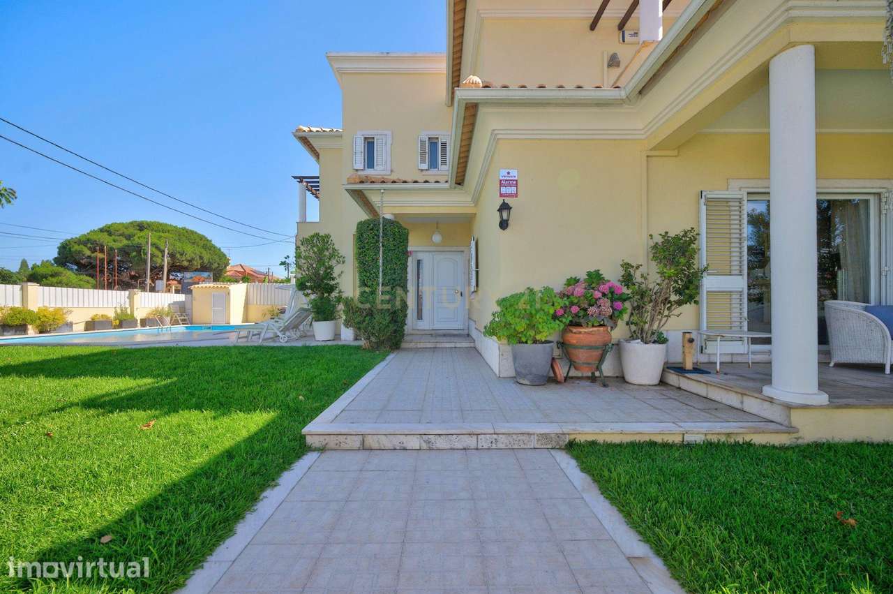 Moradia Isolada com Piscina e Jardim – Charneca da Caparica - Grande imagem: 5/52