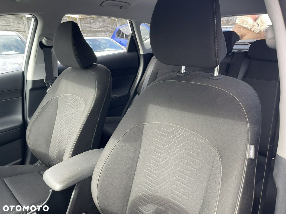 Hyundai Kona 64kWh Smart - 13