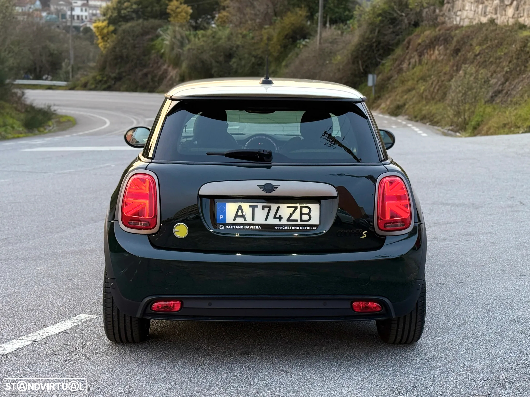 MINI 3 Portas Cooper SE Resolute Edition - 19