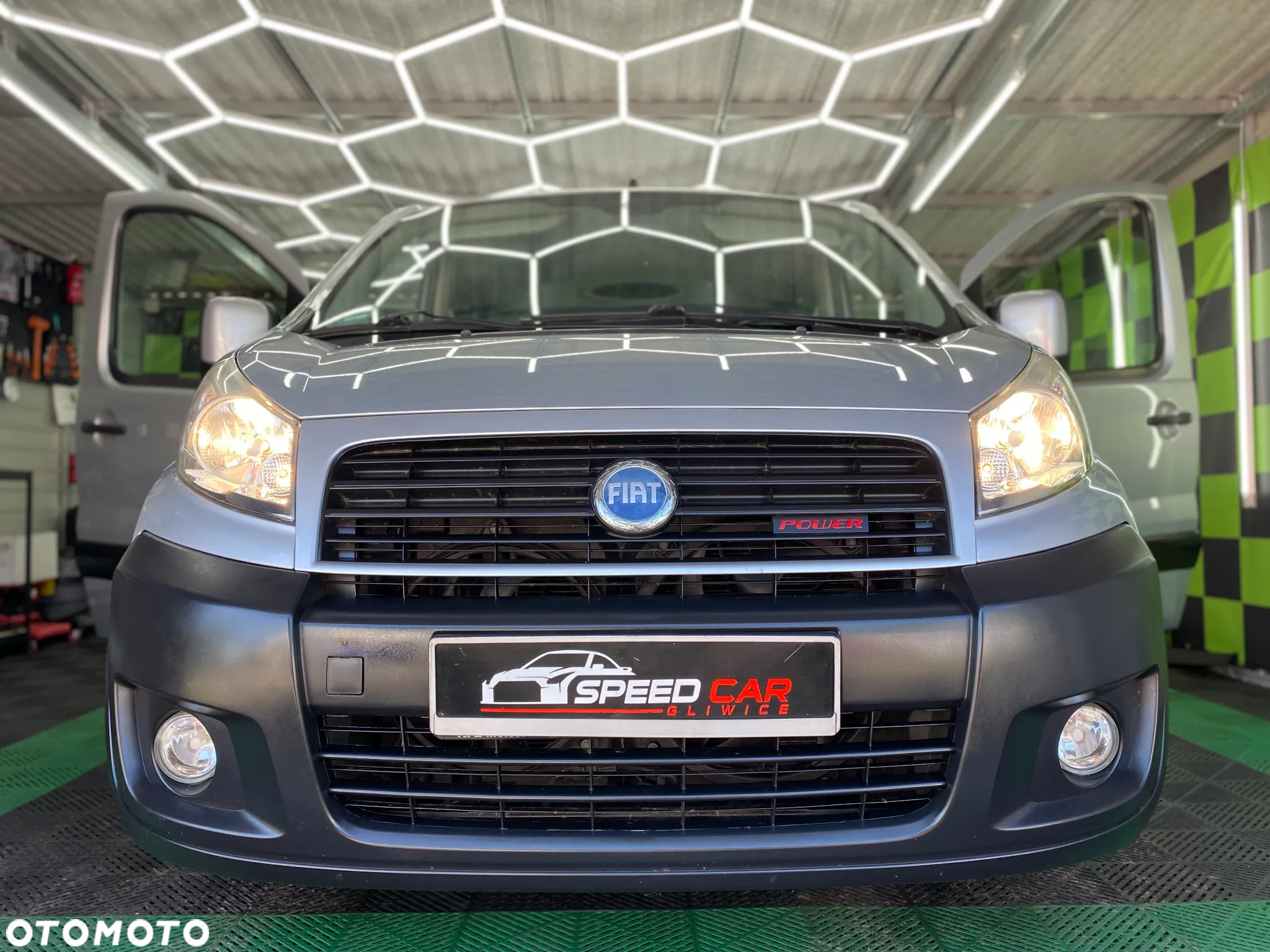 Fiat Scudo Panorama 2.0 MJ L2H1 Family - 20