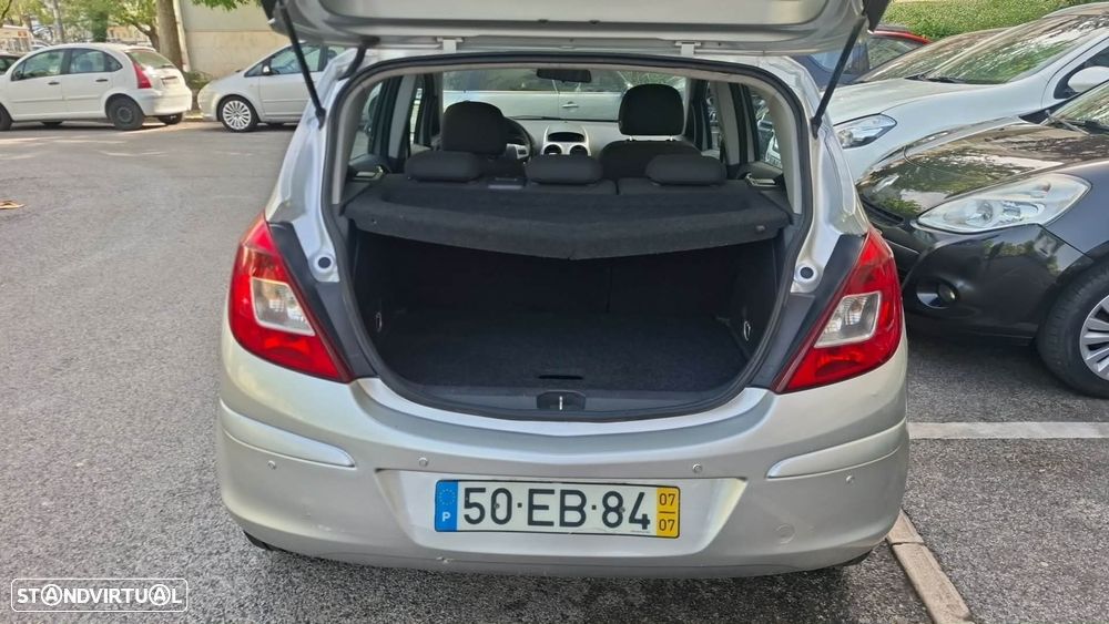 Opel Corsa 1.2 16V Enjoy - 6