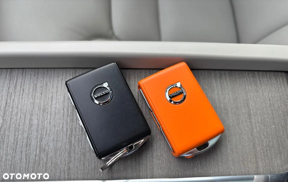 Volvo XC 60 B5 B AWD Core - 20