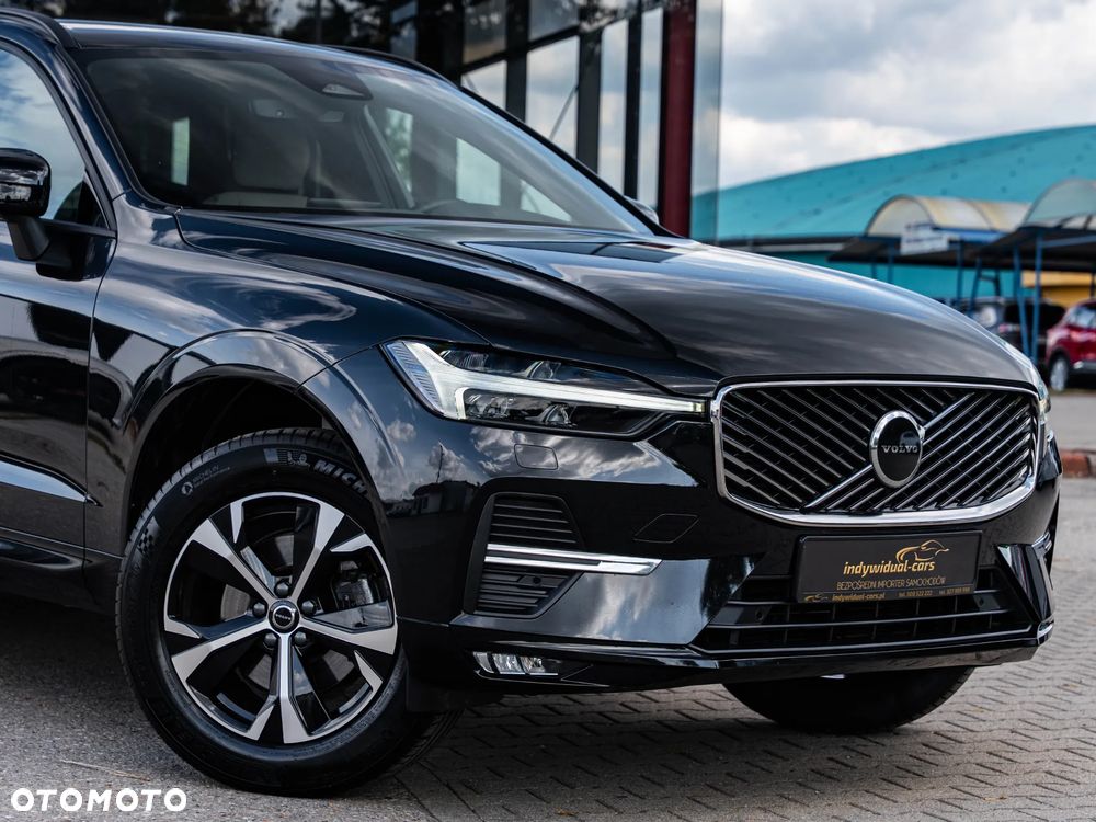 Volvo XC 60 B5 B AWD Ultimate Bright - 10