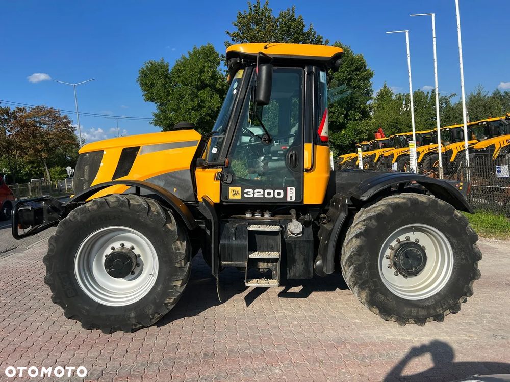 JCB 3200 Plus - 2