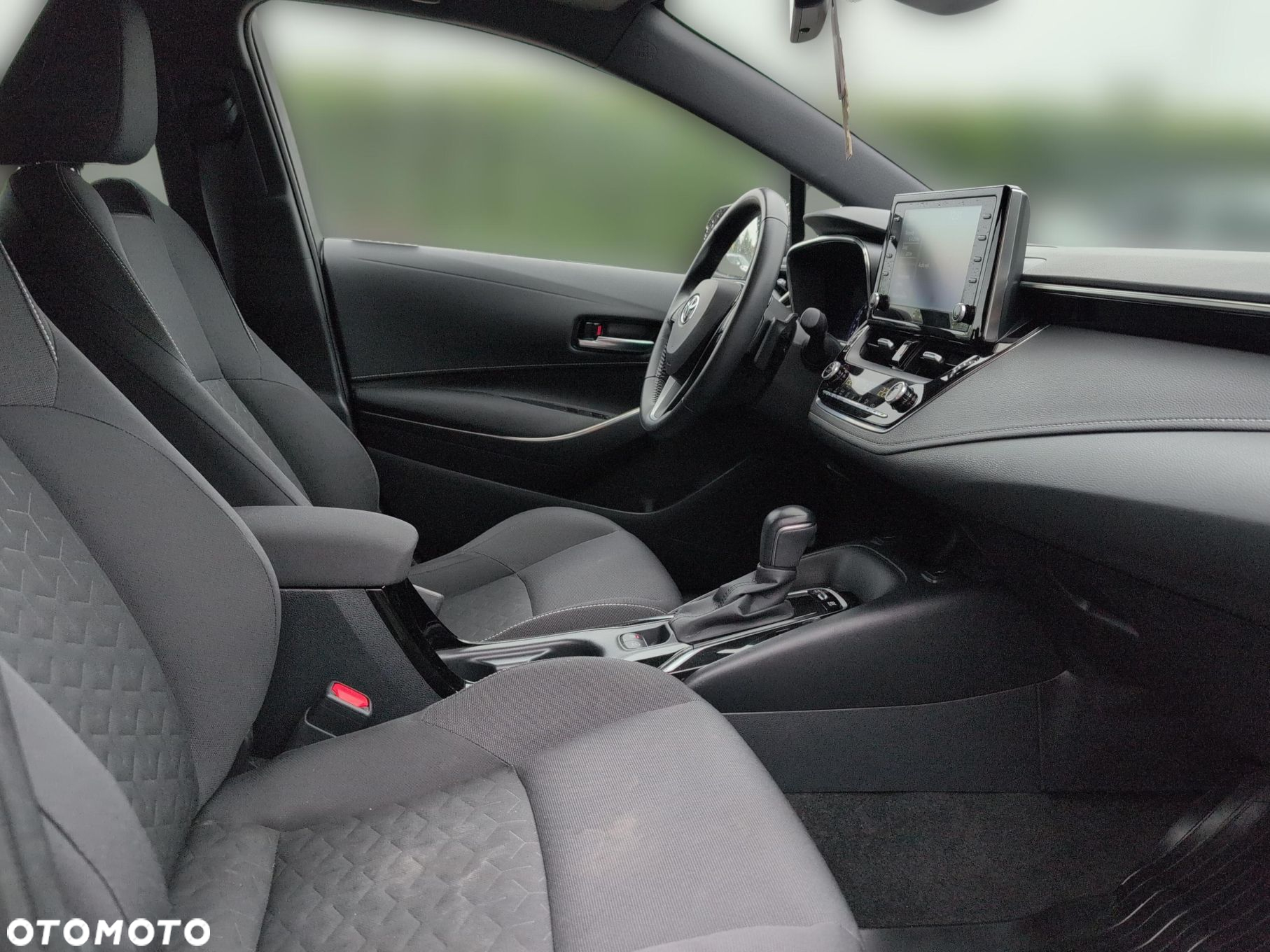 Toyota Corolla 2.0 Hybrid Comfort - 9