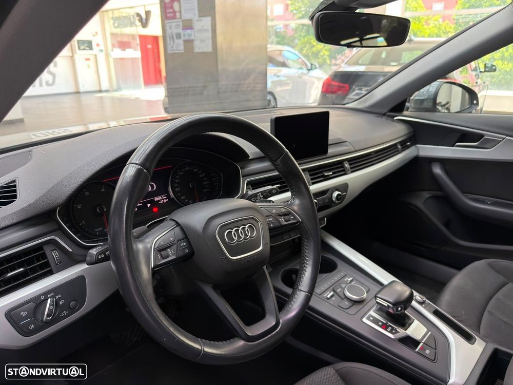 Audi A4 Avant 35 TDI S tronic - 25