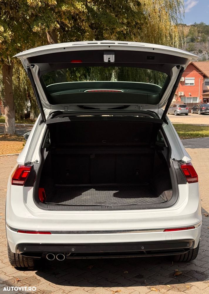 Volkswagen Tiguan - 4