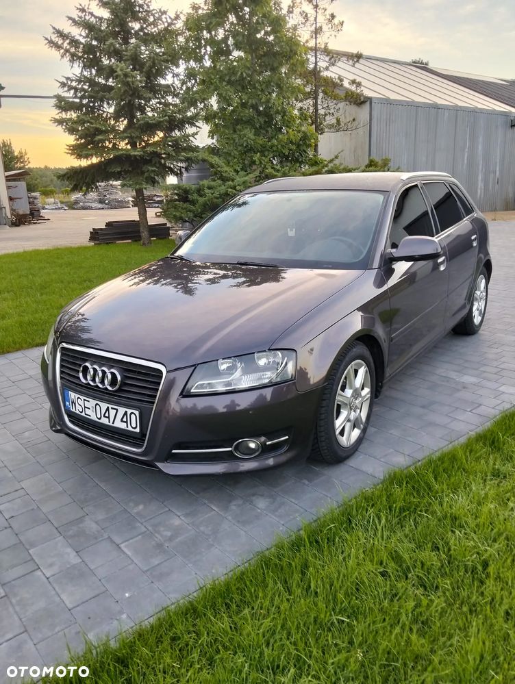 Audi A3 Sportback 2.0 TDI DPF Ambiente - 4