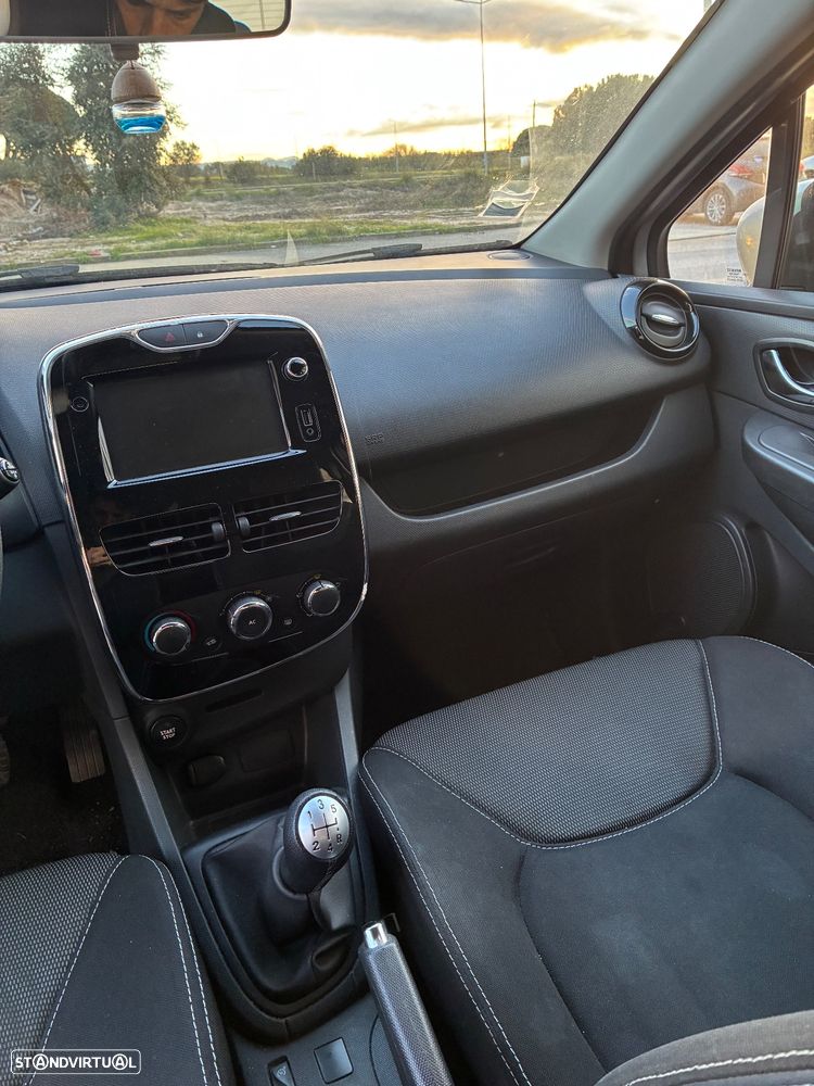 Renault Clio 0.9 TCE Confort - 6