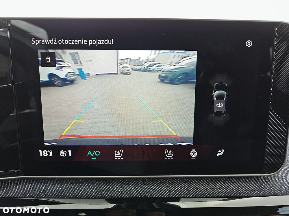 Renault 4 E-Tech 52kWh Comfort Range Techno - 19
