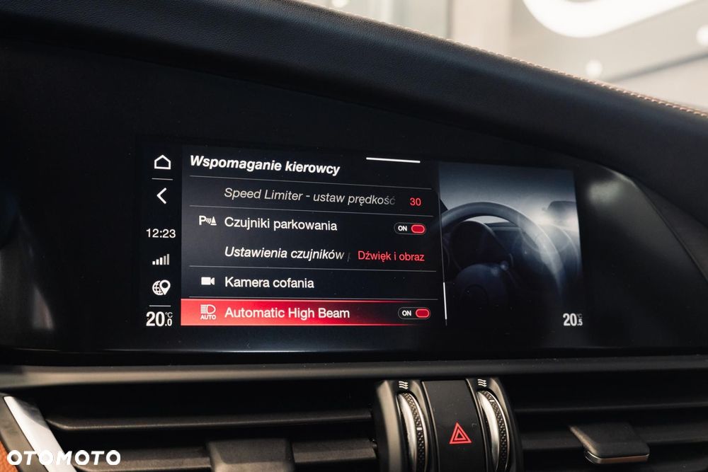 Alfa Romeo Giulia 2.0 Turbo Veloce Q4 - 24