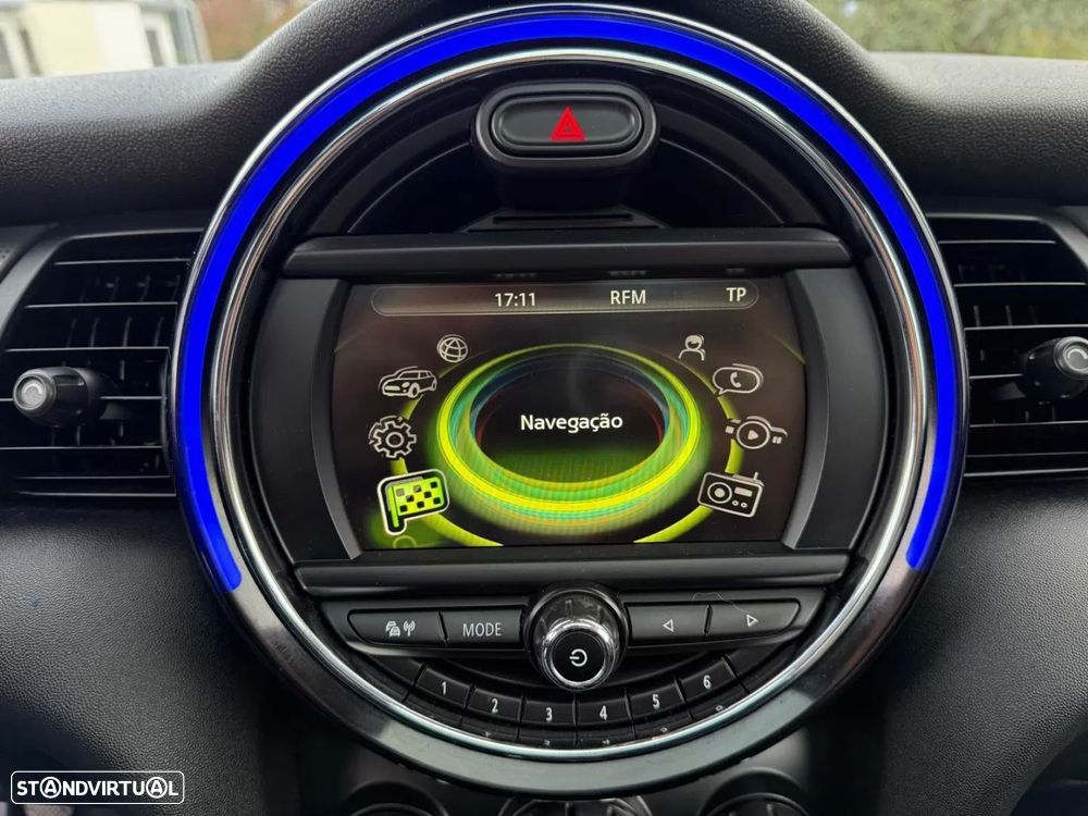 MINI 3 Portas Cooper D Seven Chili - 29