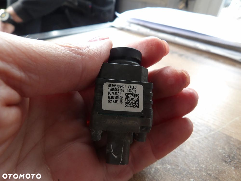 BMW - F15,F16,F48,F25 - KAMERA COFANIA  - 7951084 - 5