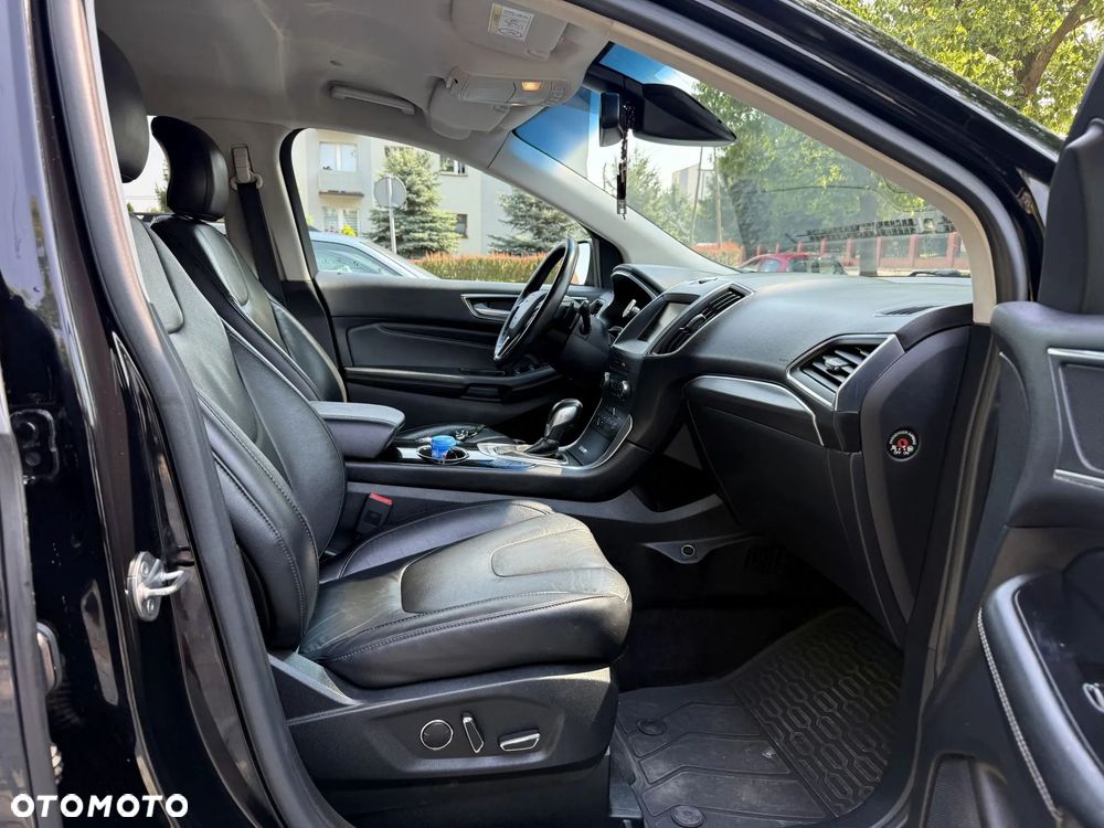 Ford Edge - 15