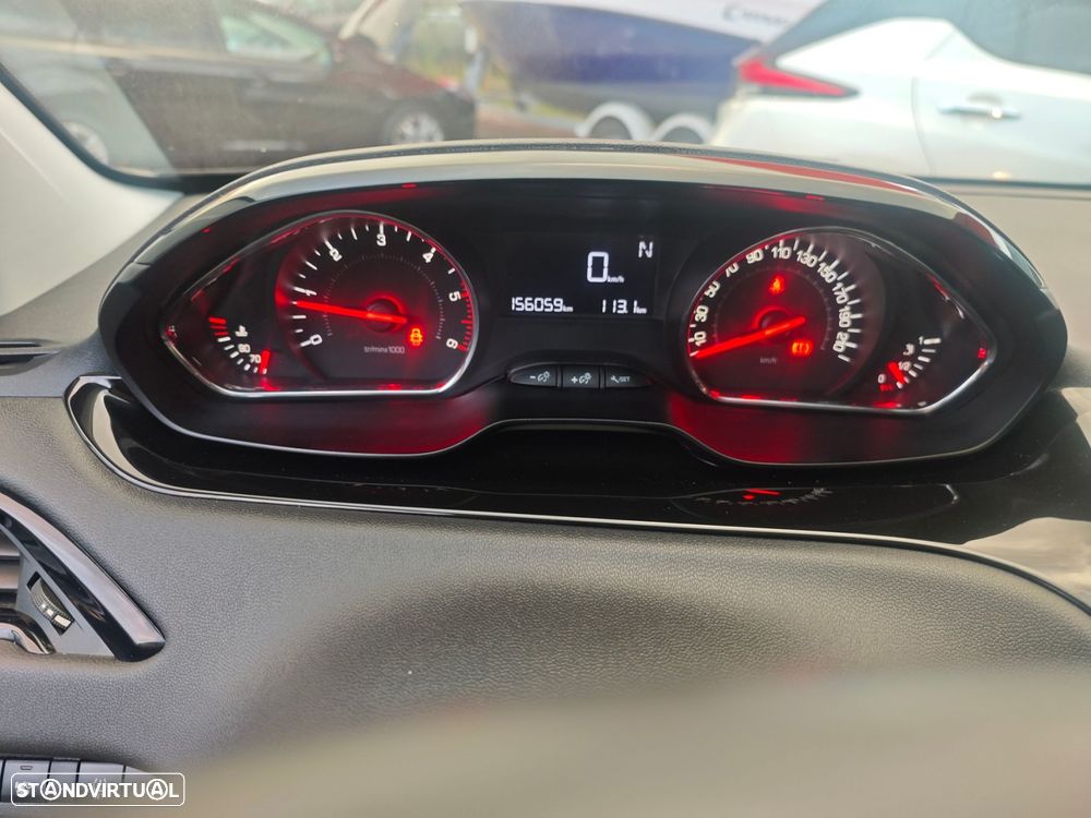 Peugeot 208 1.6 e-HDi Active 2-Tronic - 14