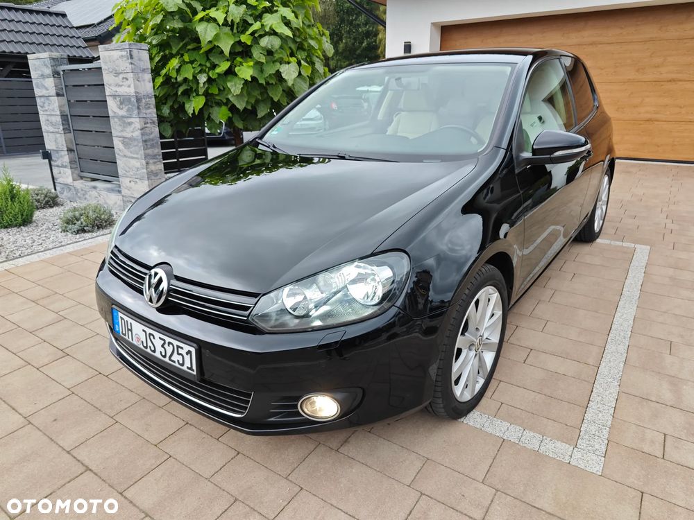 Volkswagen Golf - 24