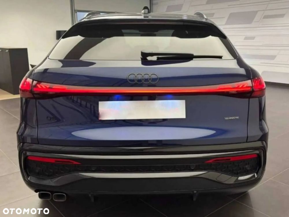 Audi Q5 Sportback - 3